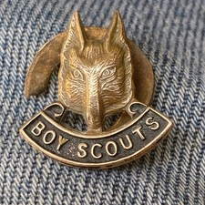 VINTAGE BOY SCOUTS WOLF PIN