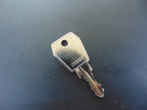 Original kamei replacement key - kamei,