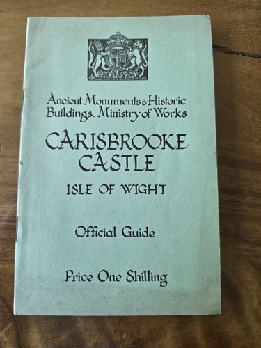 Carisbrooke castle isle of - castle,,