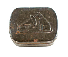 RARE ANTIQUE GRAMOPHONE &