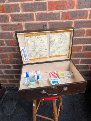 Vintage wooden box - vintage, case