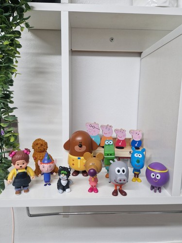 Cbeebies figure toy bundle - figure/,