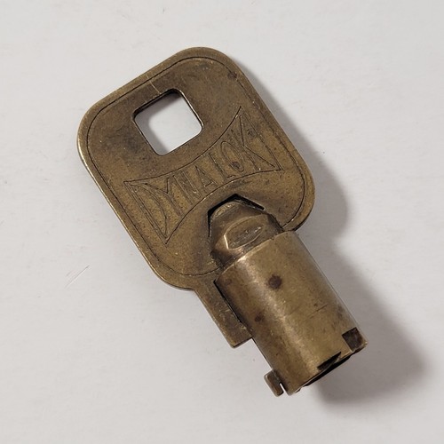 Vintage dyna lok key marked - lok,