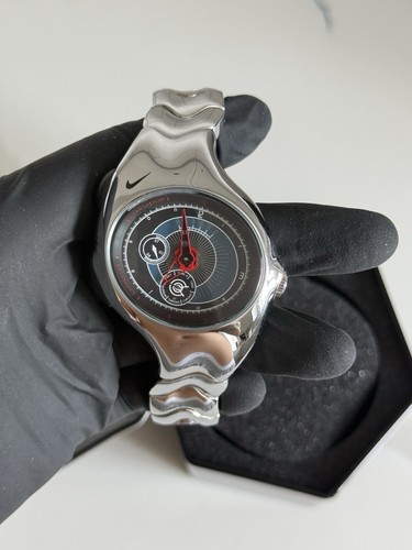 Nike traix chronograph glossy - traix,