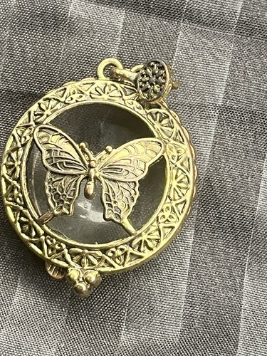 Vintage style gold - ⁠vintage,