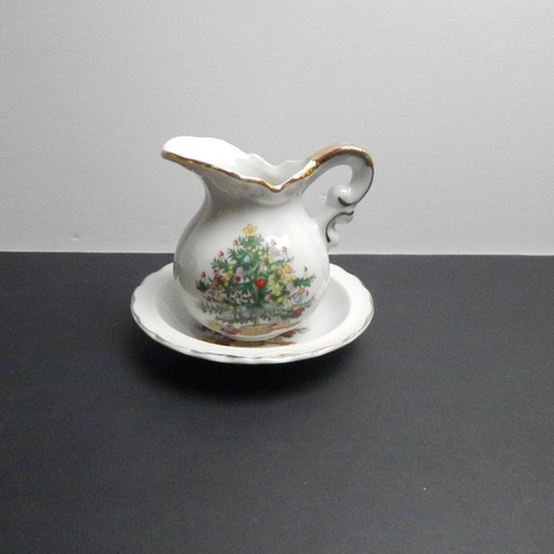 Vintage lefton china creamer - lefton,