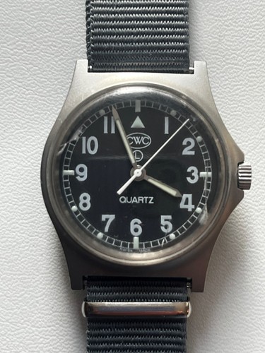 Cwc g10 military watch - military, issued
