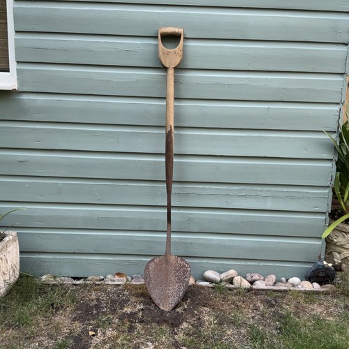 Vintage antique ward - antique,