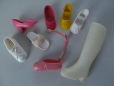 SINDY DOLL VINTAGE ODD SHOES