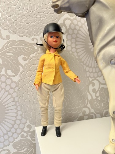 Sindy figure anna from set - anna,