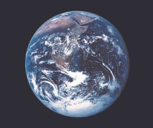 Apollo full earth poster - 17,