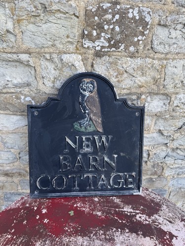 Vintage metal new barn - vintage, cottage