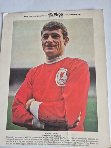 Roger hunt liverpool england - hunt, &