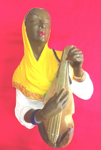 Bossons mandolin player - bossons,
