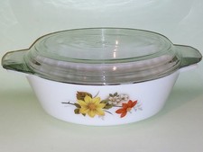 Pyrex 1970s Casserole Dish &
