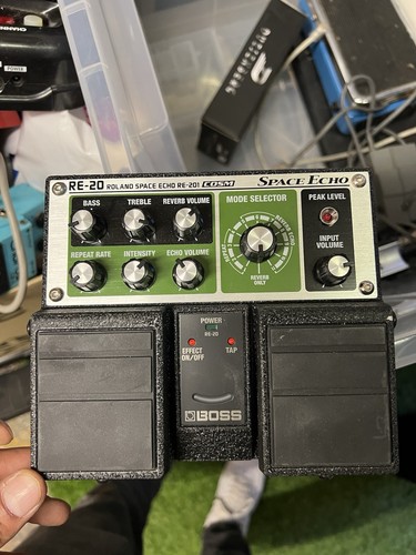 Boss roland space - roland,