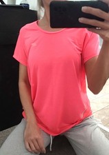 Kalenji Decathlon bright pink