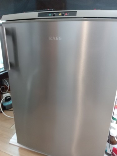 Grey fridge freezer - , -aeg