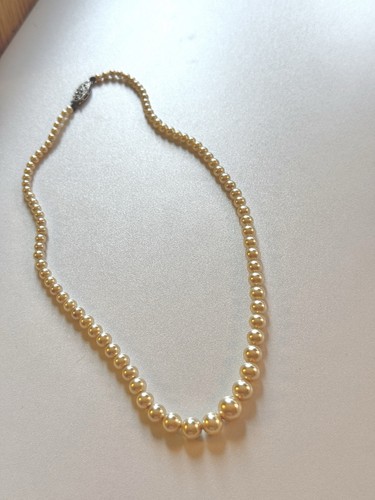 Vintage pompadour pearl - vintage,