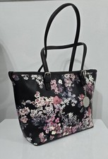 Womens Pavers Black Floral