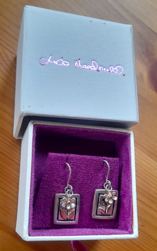 Linda macdonald silver and - linda,