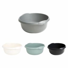 Washing Up Bowls Round Kitchen