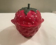 Le Creuset Stoneware Red