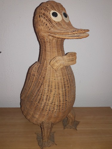 Midcentury wicker duck basket - wicker,