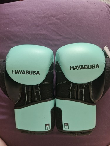 Nwt hayabusa boxing gloves - hayabusa,