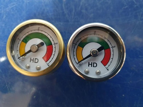 Coleman 200a 242 gasoline - /,