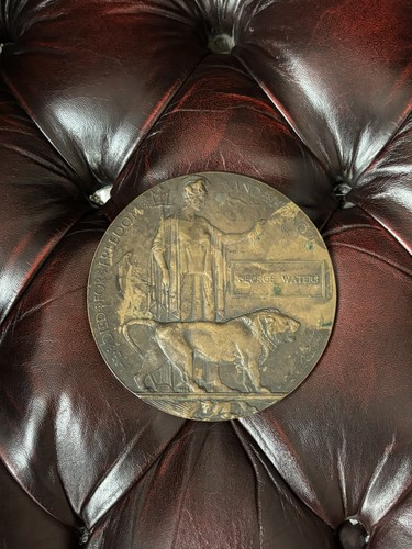 World war bronze memorial - war,