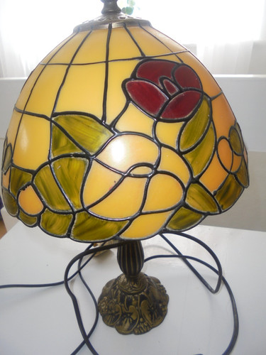 Tiffany style table - table, lamp
