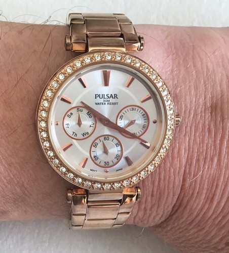 Ladies pulsar quartz watch - ladies,