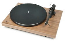 Project Debut Carbon Record Master Hi-Resolution Turntable - Walnut