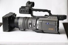 Sony DSR-PD150P  Mini DV Camcorder  & 0.65 Wide angle converter-Spares or repair