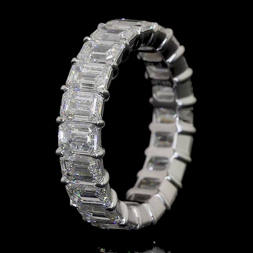 9ct emerald moissanite - emerald,