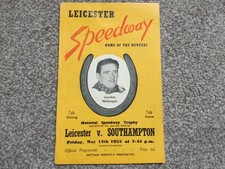 * LEICESTER v SOUTHAMPTON 13/5/55 speedway programme, Gordon McGregor cover pic