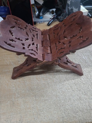 Vintage hand carved foldable - vintage,