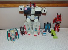 Damaged Transformers G1 Metroplex, Quickswitch, Deadend, Inferno, Scrapper, Firs