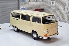 VW T2 Bus Camper Van Beige 1972 1:24 Scale Model