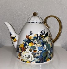 Anthropologie Botanica Teapot