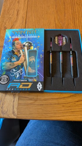 Peter wright snakebite darts - peter,