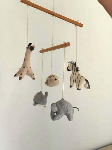 Safari hanging plush nursery - safari,