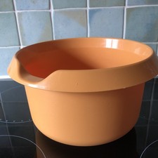 Vintage Tupperware Orange 3