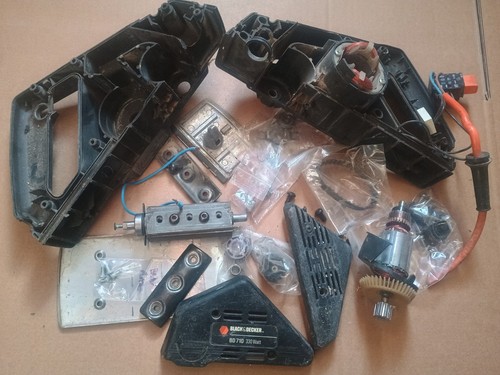 Black decker wood planer - &,