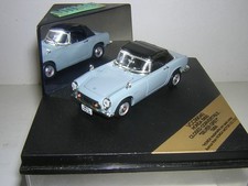 VITESSE  1/43 HONDA S600 CLOSED CONVERTIBLE - SILVER GREY/BLACK ROOF