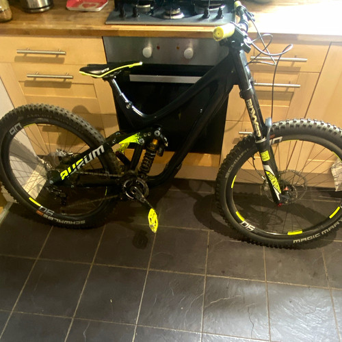 Norco aurum mountain bike full - norco,