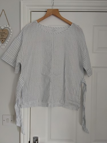 Blue white striped - striped, &