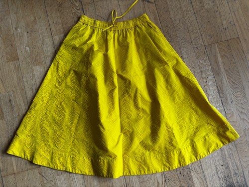 Essential antwerp yellow - essential,