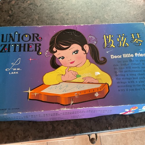 Vintage lark junior - lark, zither